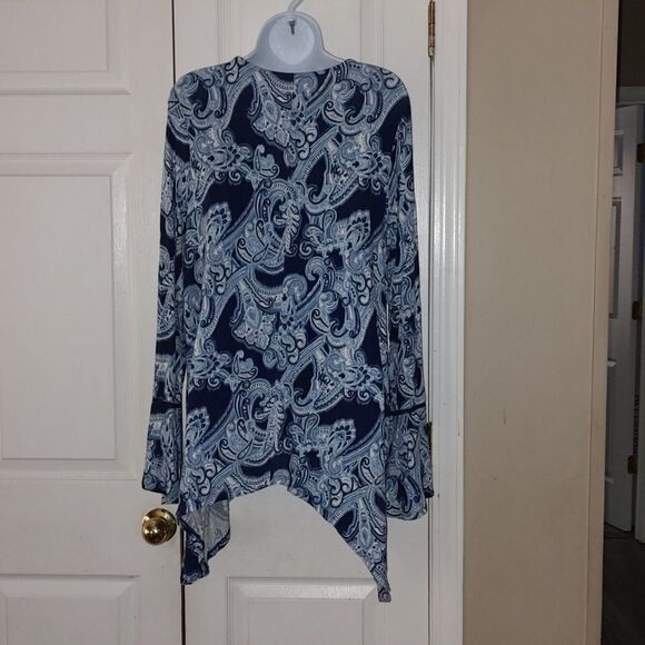 New Directions curvy long bell sleeve sharkbite style tunic top  Sz OX  (12W) - Picture 3 of 4